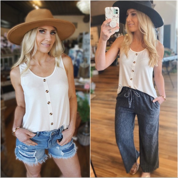 Out And About Tank Top-White - Picture 2 of 4